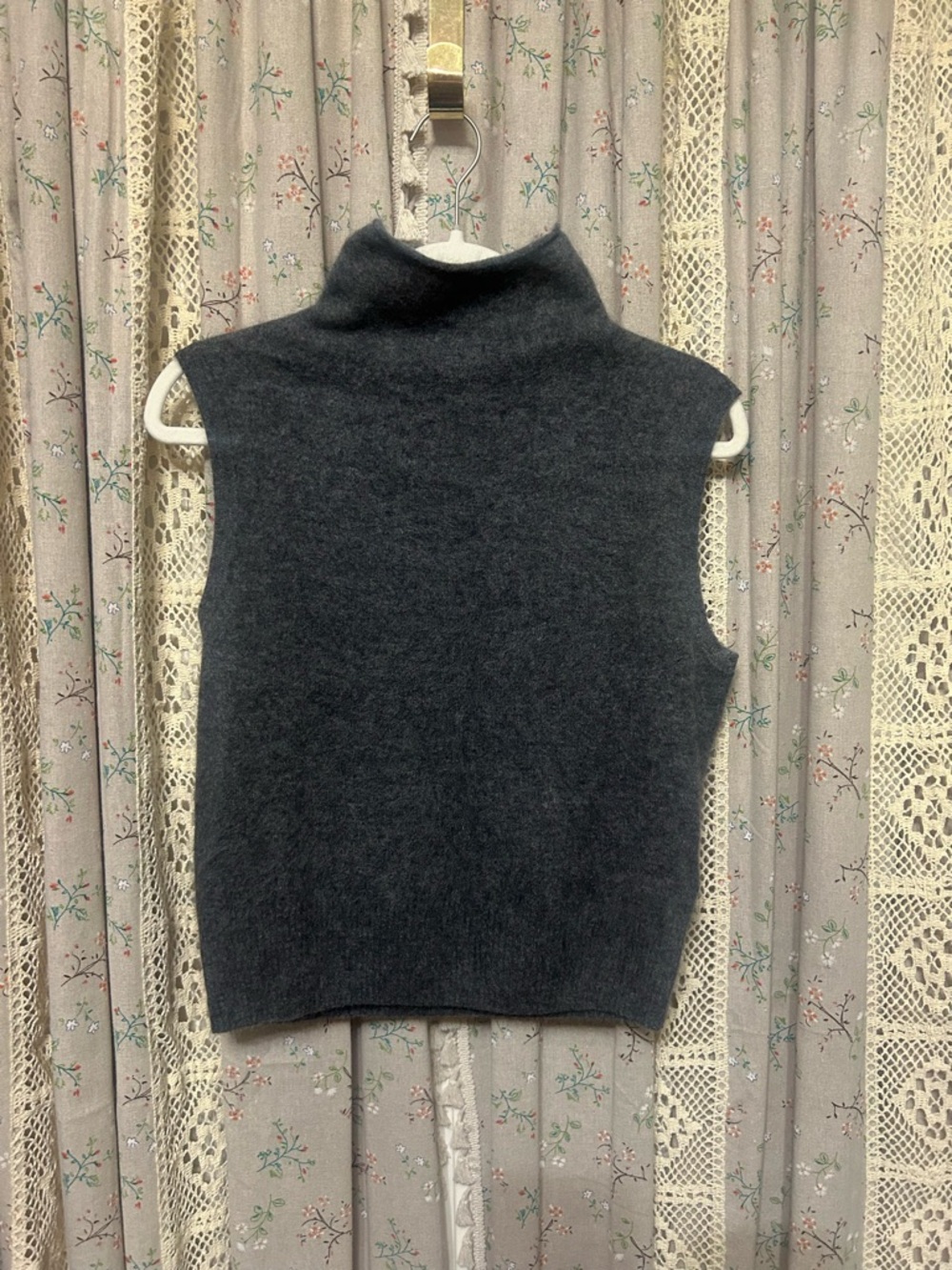 J. Crew Charcoal Gray Sleeveless Turtleneck Sweater Vest